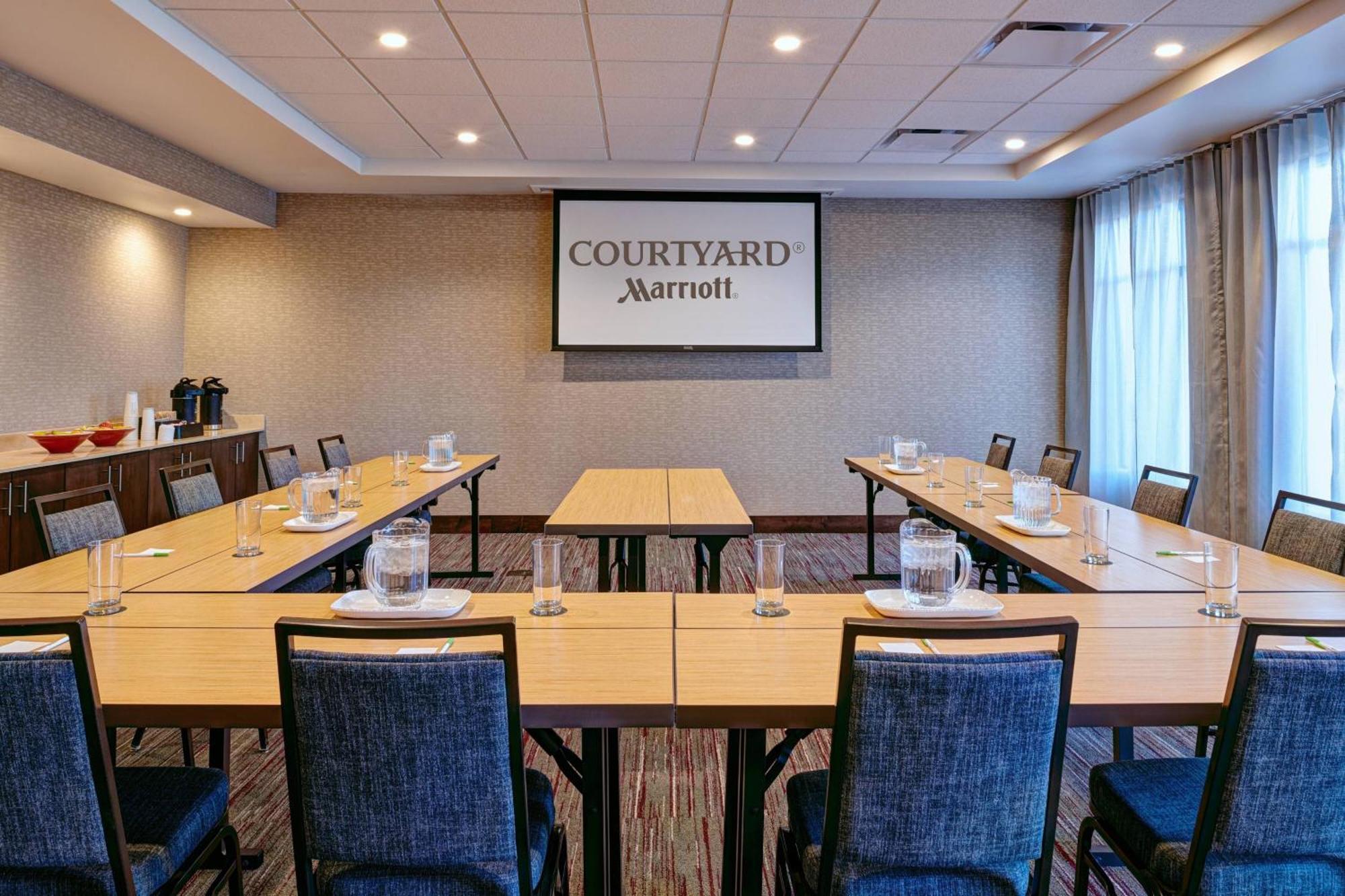 Hotel Courtyard By Marriott Jackson Exterior foto