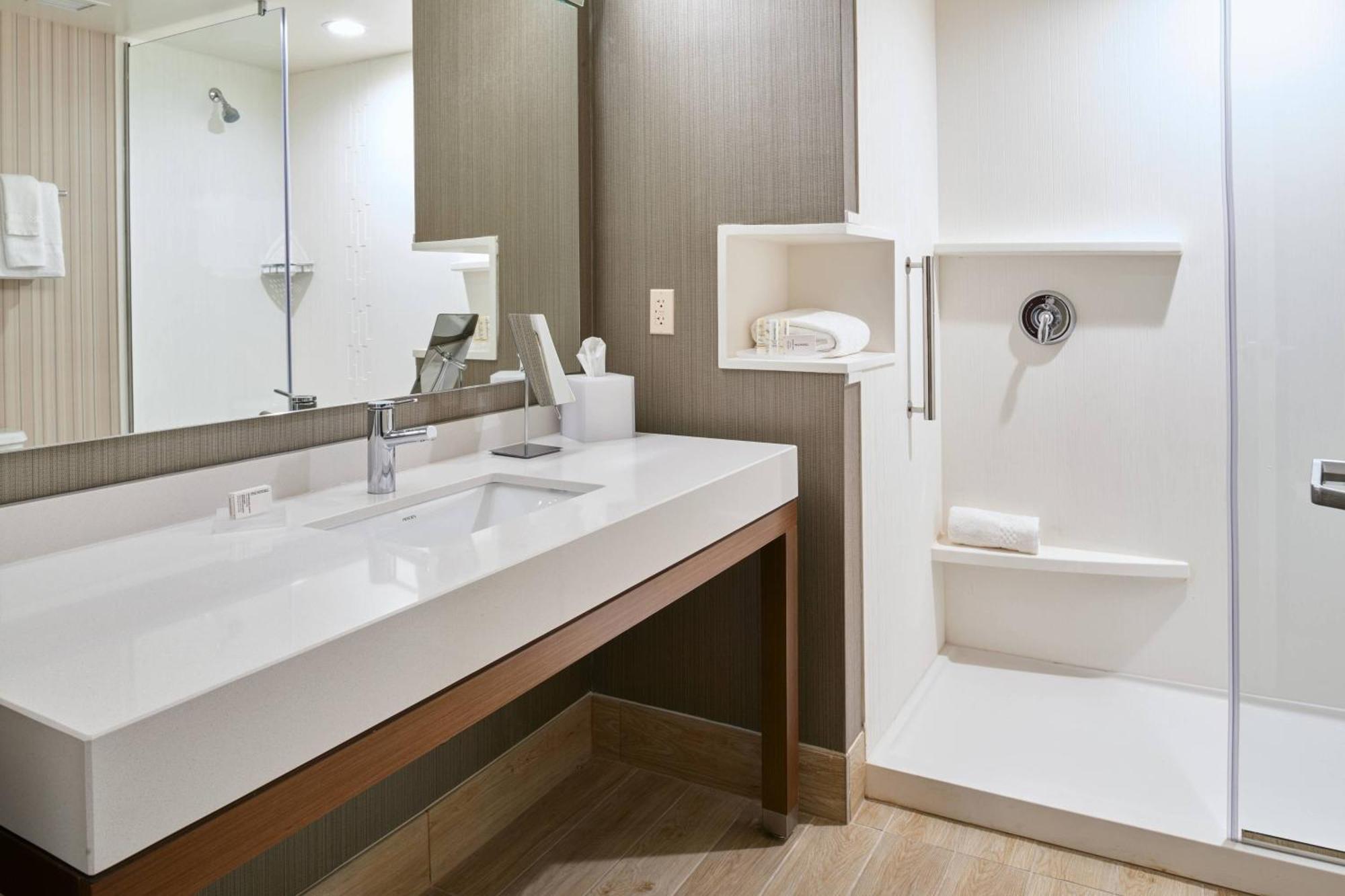 Hotel Courtyard By Marriott Jackson Exterior foto